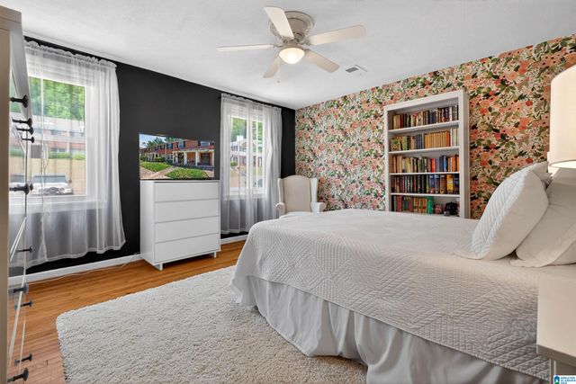 1731 Valley Ave Apt D, Homewood, AL 35209