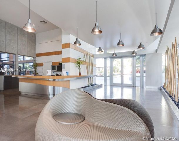 2950 NE 188th St 122, Aventura, FL 33180