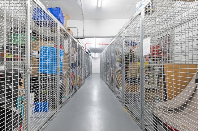 2950 NE 188th St 122, Aventura, FL 33180