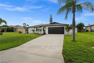 2141 SW 5th AVE, Cape Coral, FL 33991