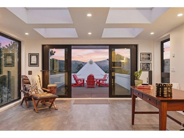 5411 Sunshine Canyon Dr, Boulder, CO 80302