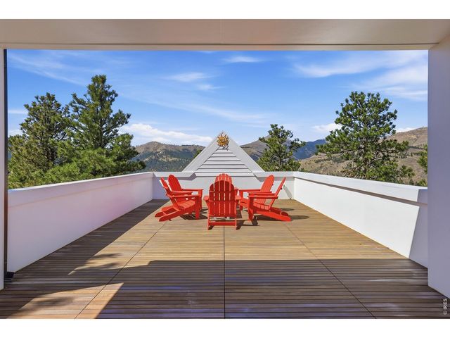 5411 Sunshine Canyon Dr, Boulder, CO 80302
