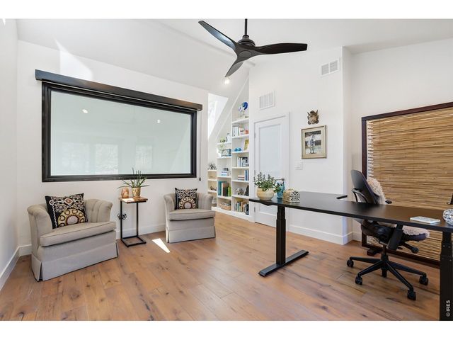 5411 Sunshine Canyon Dr, Boulder, CO 80302