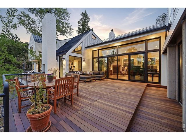 5411 Sunshine Canyon Dr, Boulder, CO 80302