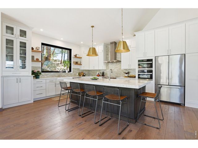 5411 Sunshine Canyon Dr, Boulder, CO 80302