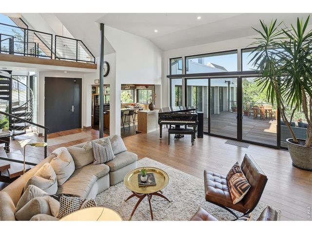 5411 Sunshine Canyon Dr, Boulder, CO 80302