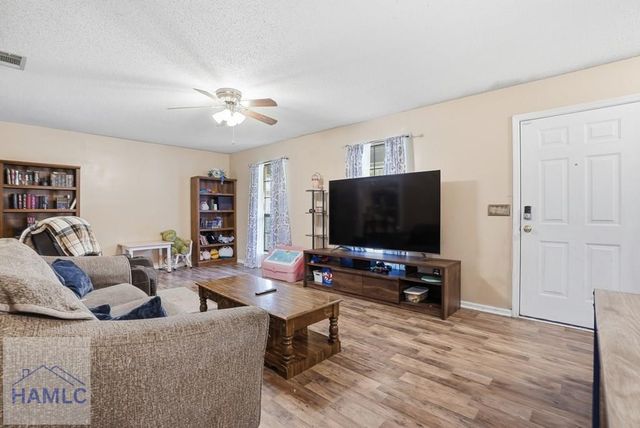 932 Primrose Lane, Hinesville, GA 31313