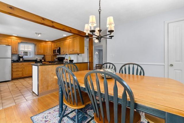 19 Bartholomew Terrace, Peabody, MA 01960