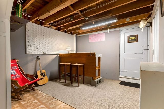 19 Bartholomew Terrace, Peabody, MA 01960