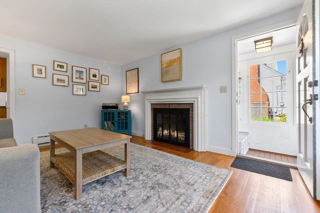 19 Bartholomew Terrace, Peabody, MA 01960