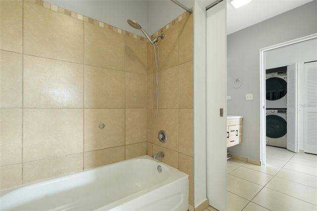 CONDOMINIO CIUDADELA 1511 PONCE DE LEON 1104, Santurce, PR 00909