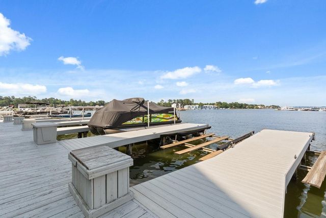 168 Lake Point Boulevard C102, Conroe, TX 77356