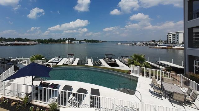 168 Lake Point Boulevard C102, Conroe, TX 77356