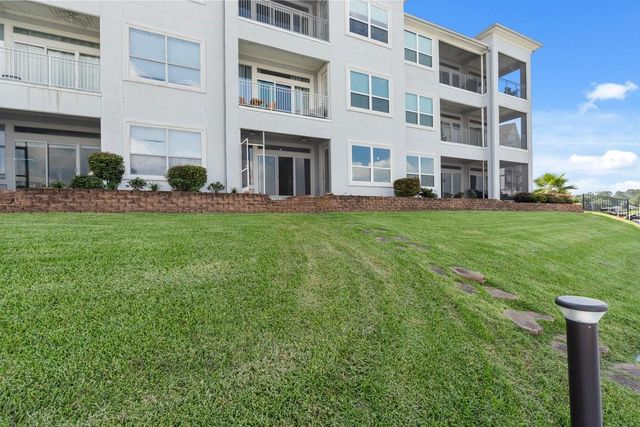168 Lake Point Boulevard C102, Conroe, TX 77356