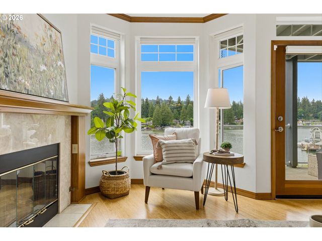 123 3RD St, Lake Oswego, OR 97034
