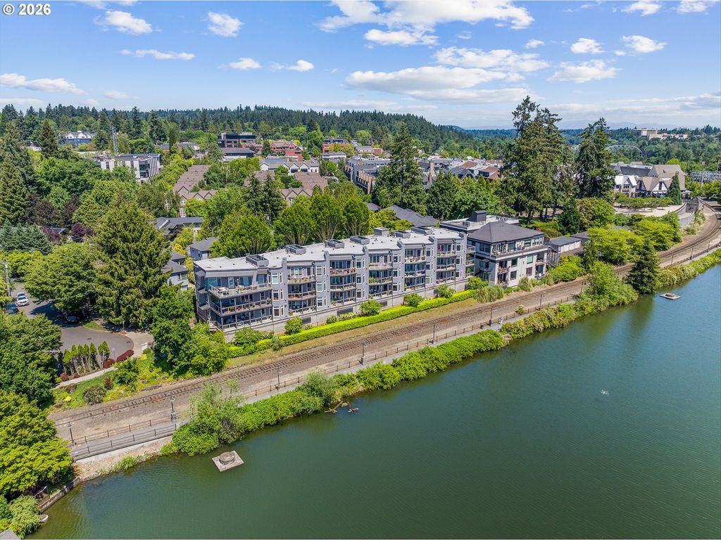 123 3RD St, Lake Oswego, OR 97034