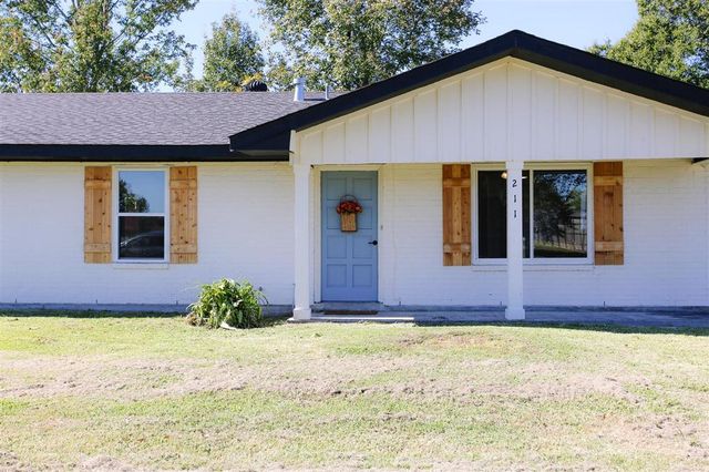 211 Jackson Ave Avenue, Sulphur, LA 70663