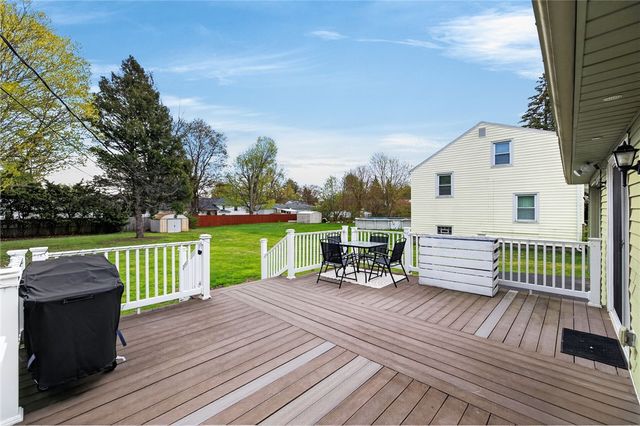 468 Kings Highway South, Irondequoit, NY 14617