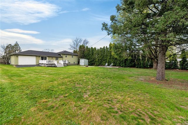 468 Kings Highway South, Irondequoit, NY 14617