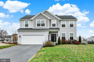 72 HEATHER LN, East Berlin, PA 17316