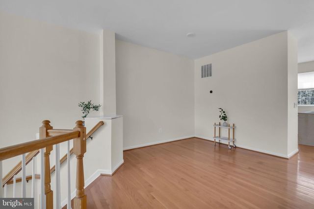 11481 CARRIAGE GATE CT, Fairfax, VA 22030