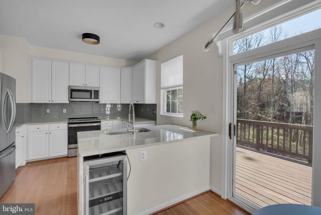 11481 CARRIAGE GATE CT, Fairfax, VA 22030