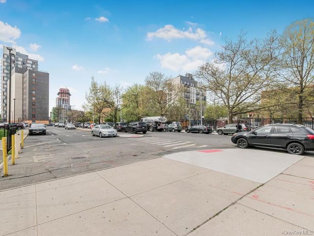 760 Brook Avenue 55C, Bronx, NY 10451