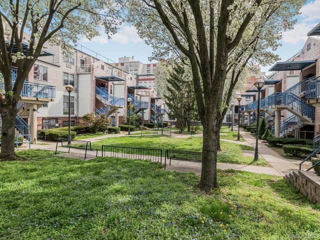 760 Brook Avenue 55C, Bronx, NY 10451