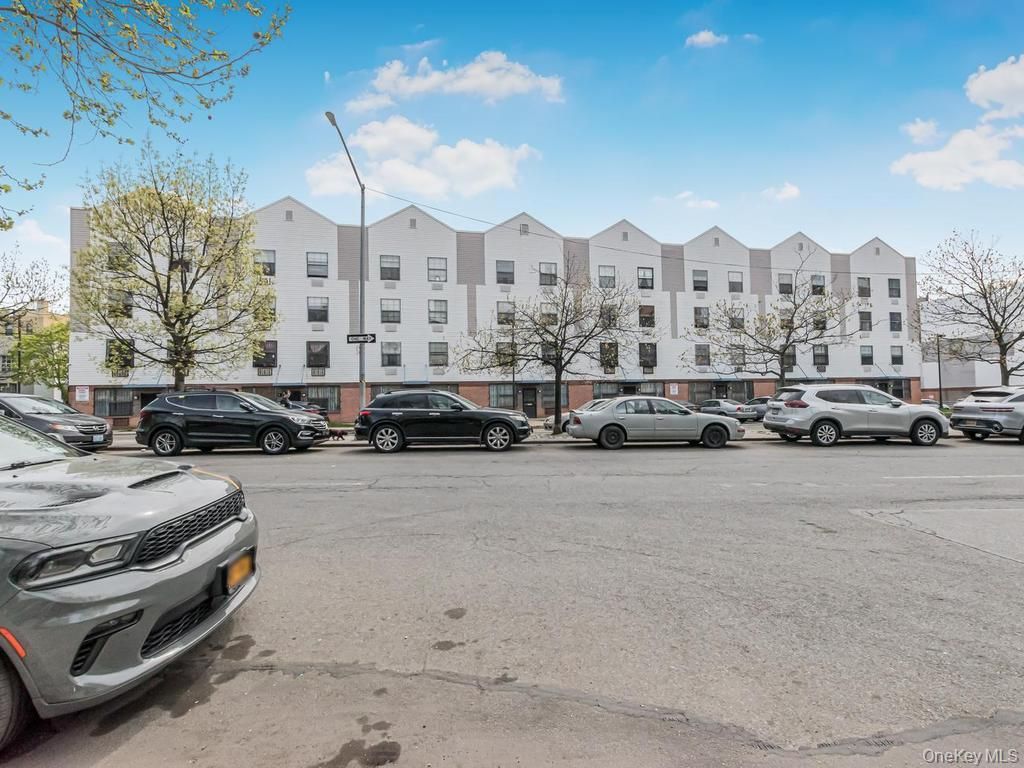 760 Brook Avenue 55C, Bronx, NY 10451