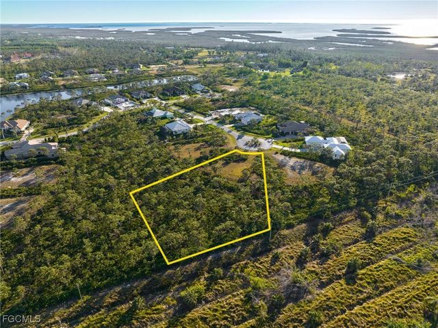 12534 Indian Shell TRL, Bokeelia, FL 33922