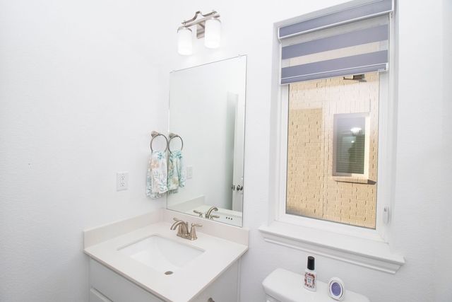 9923 Schramm Street, Irving, TX 75063