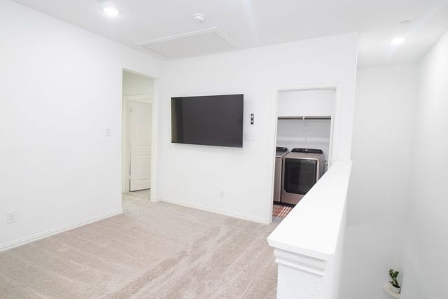 9923 Schramm Street, Irving, TX 75063