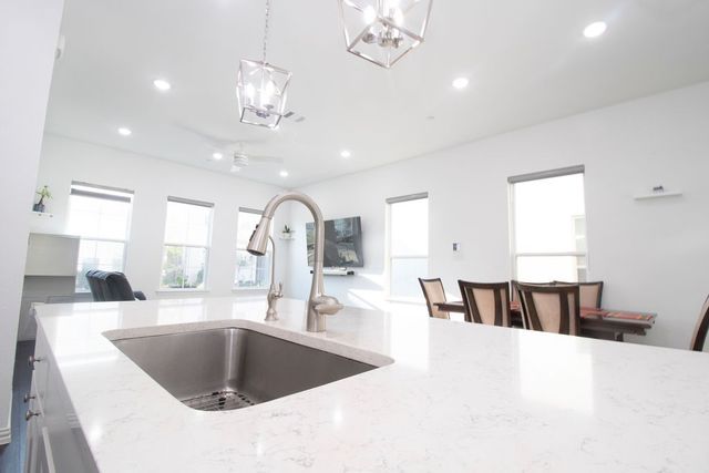9923 Schramm Street, Irving, TX 75063