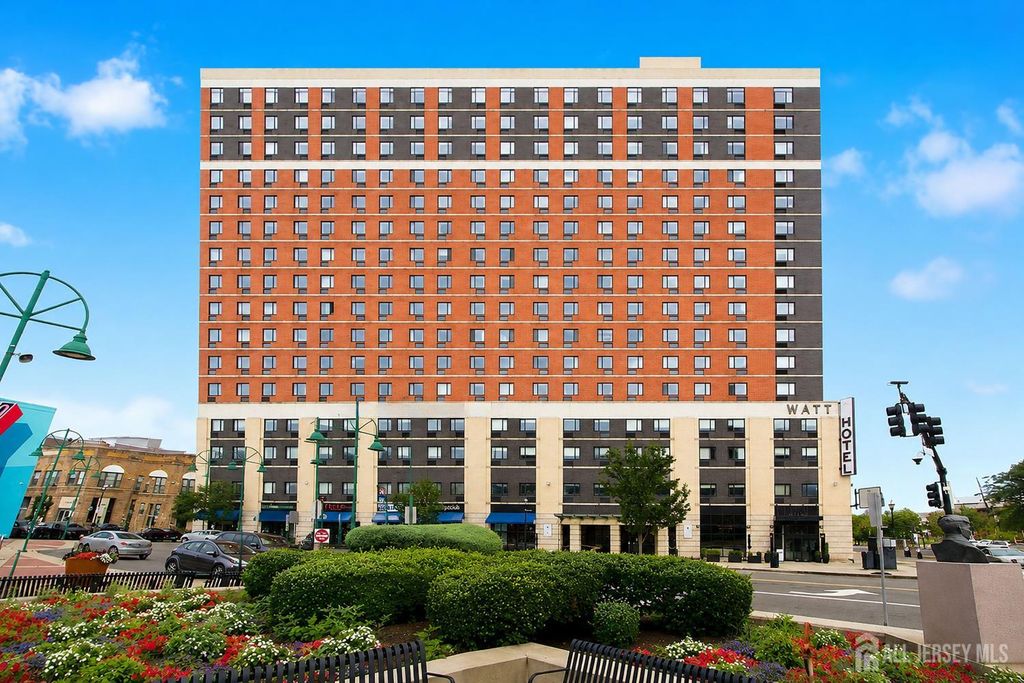 1 Carriage City Plaza, Rahway, NJ 07065