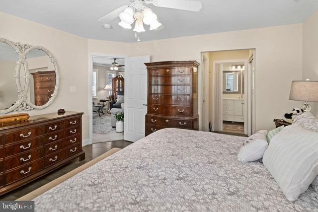 137 THOMAS JEFFERSON ST, La Plata, MD 20646
