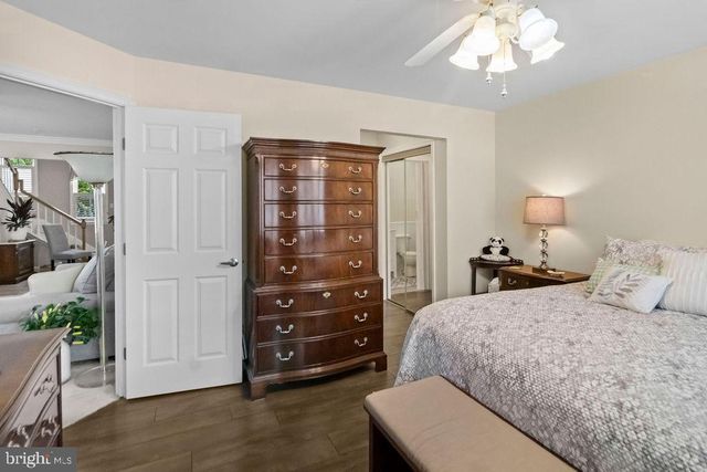 137 THOMAS JEFFERSON ST, La Plata, MD 20646