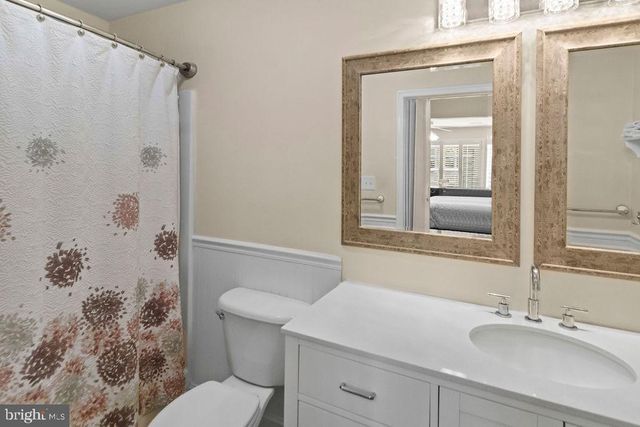 137 THOMAS JEFFERSON ST, La Plata, MD 20646