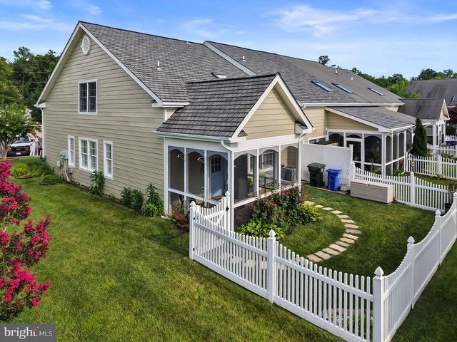 137 THOMAS JEFFERSON ST, La Plata, MD 20646