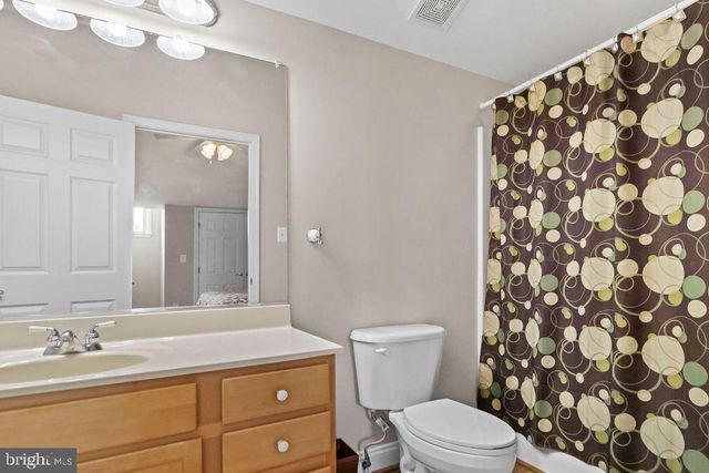 137 THOMAS JEFFERSON ST, La Plata, MD 20646