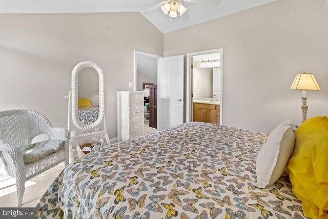137 THOMAS JEFFERSON ST, La Plata, MD 20646