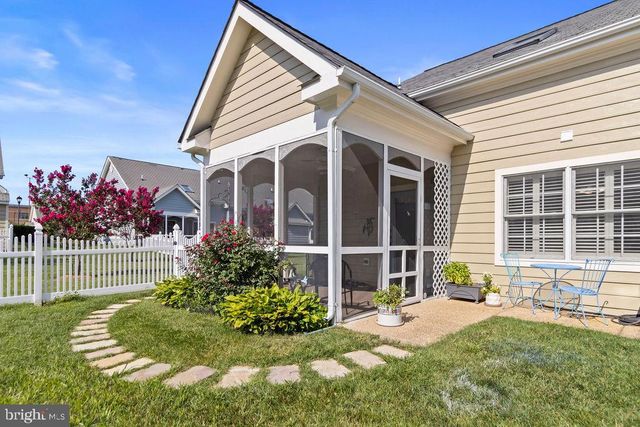 137 THOMAS JEFFERSON ST, La Plata, MD 20646