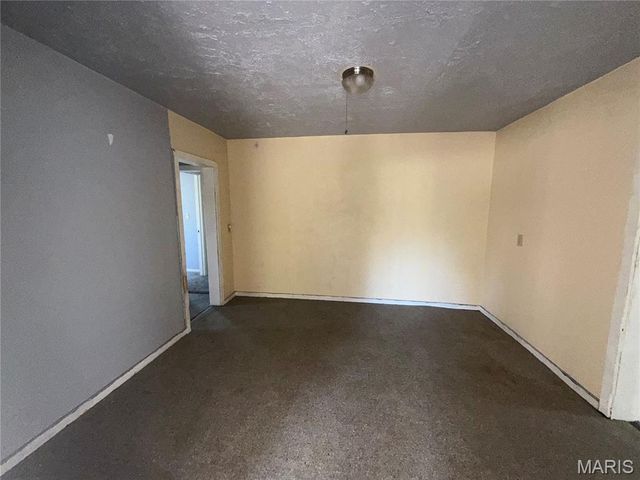 286 Polk Avenue, Lebanon, MO 65536