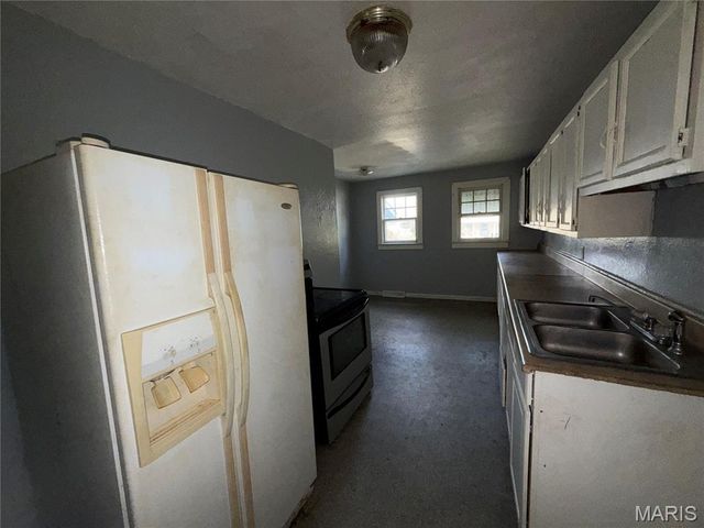 286 Polk Avenue, Lebanon, MO 65536