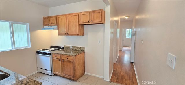 1060 Cherry A & B, Long Beach, CA 90813