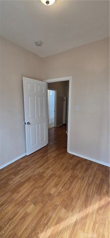 1060 Cherry A & B, Long Beach, CA 90813