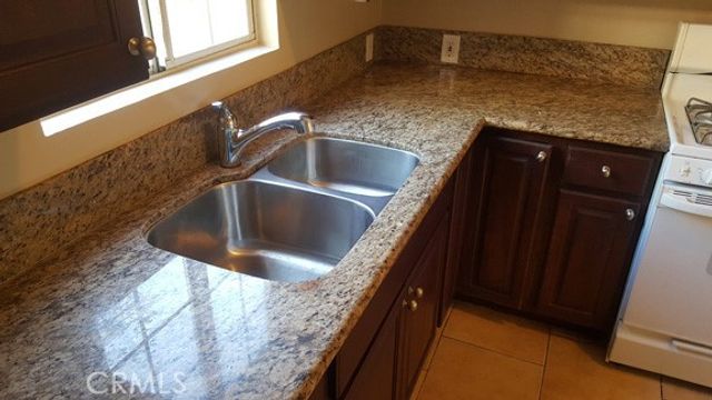 1060 Cherry A & B, Long Beach, CA 90813