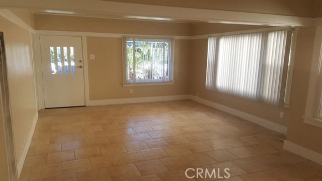 1060 Cherry A & B, Long Beach, CA 90813