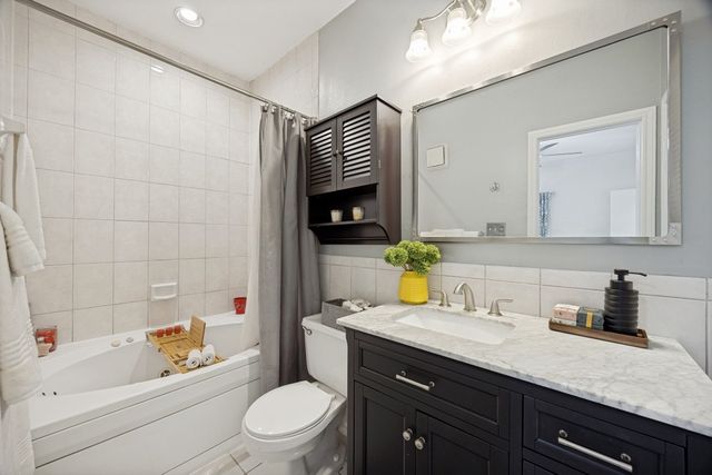 5619 Preston Oaks Road 305, Dallas, TX 75254