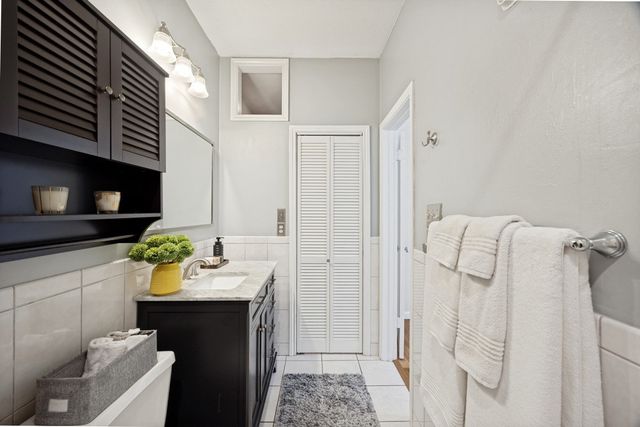 5619 Preston Oaks Road 305, Dallas, TX 75254