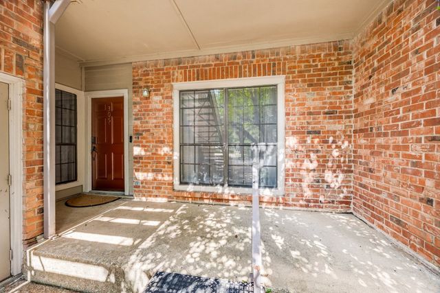 5619 Preston Oaks Road 305, Dallas, TX 75254